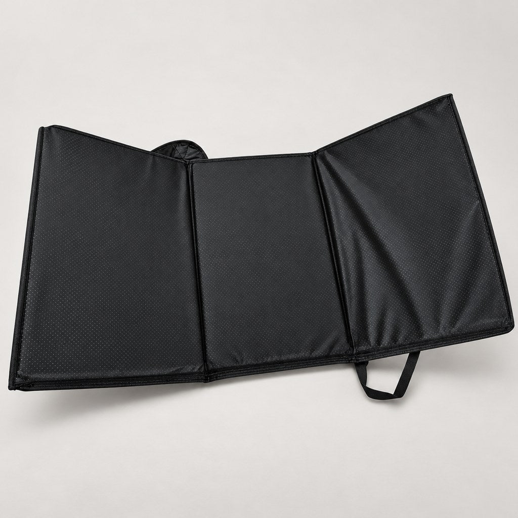 Three-panel folding base and carry handle